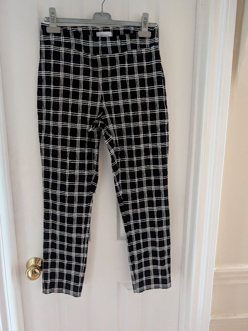 Ankle Pants